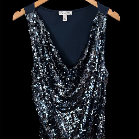 Dress Barn Glittery/Sequin Navy Blouse XL like new condition - Picture 2 of 10